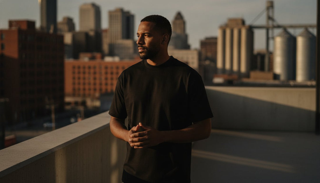 The Architecture of Time: 5 Essential Benefits of Heavyweight Cotton T-Shirts